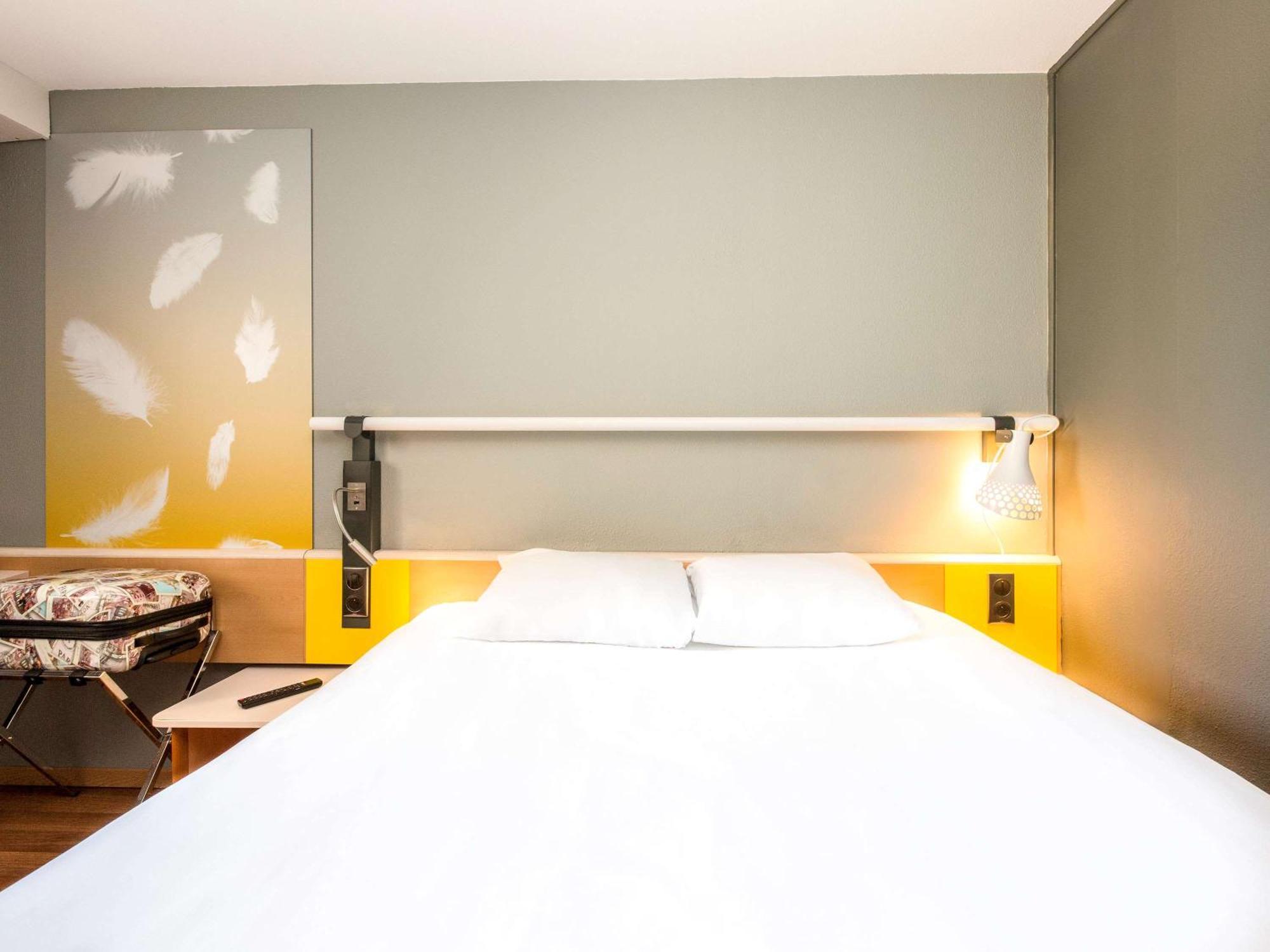 Ibis Sisteron Exterior foto