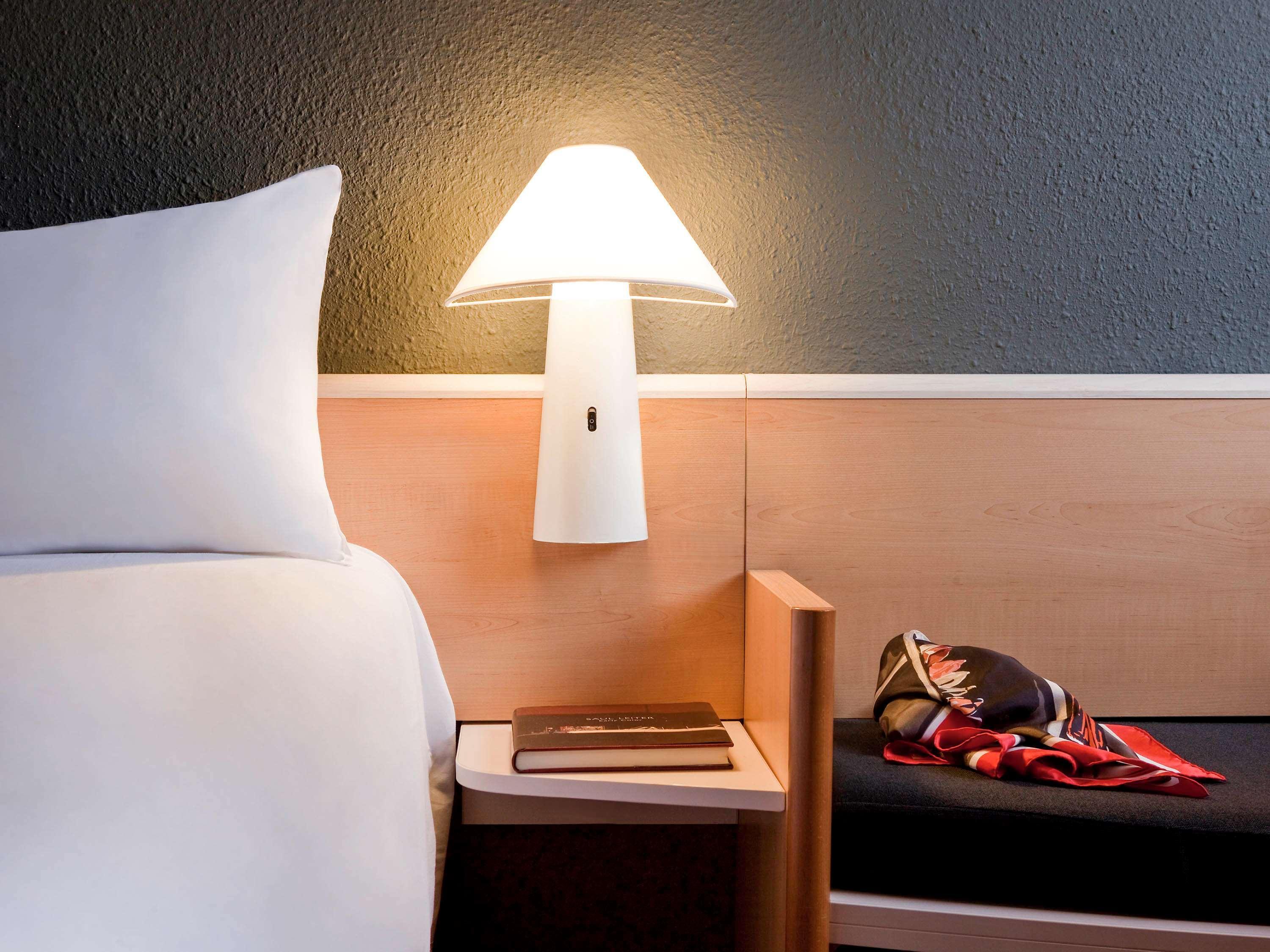 Ibis Sisteron Exterior foto