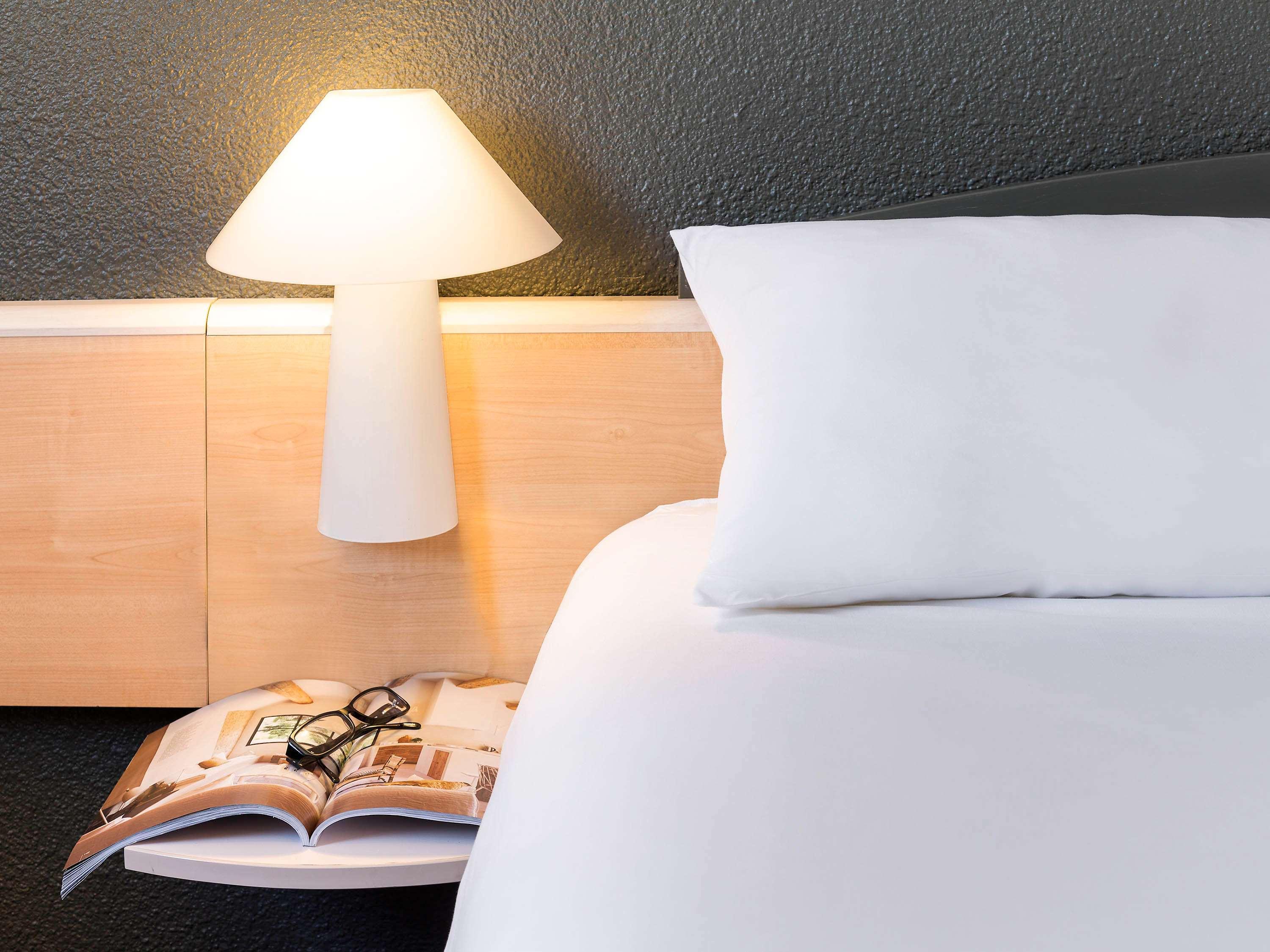 Ibis Sisteron Exterior foto