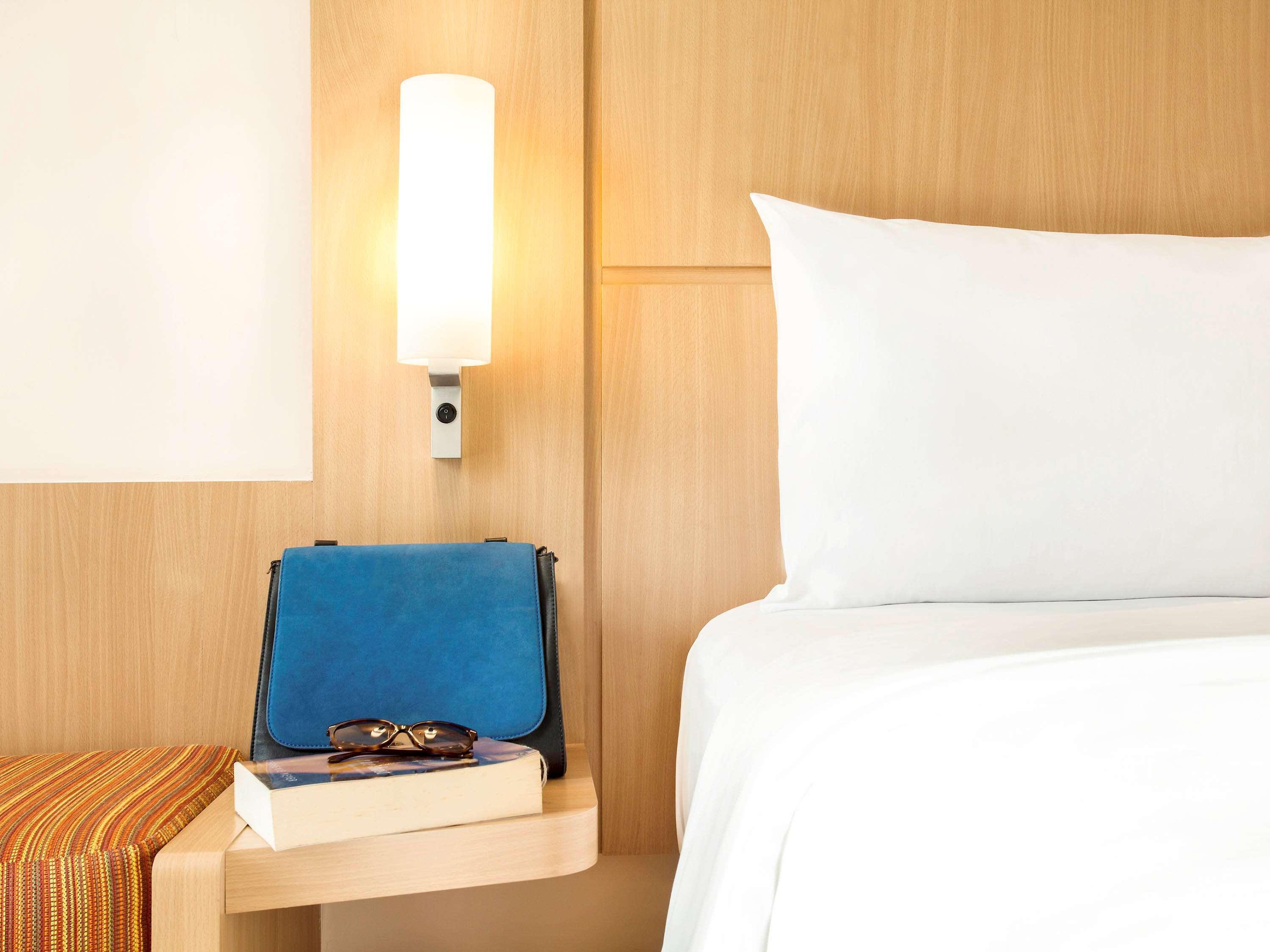 Ibis Sisteron Exterior foto