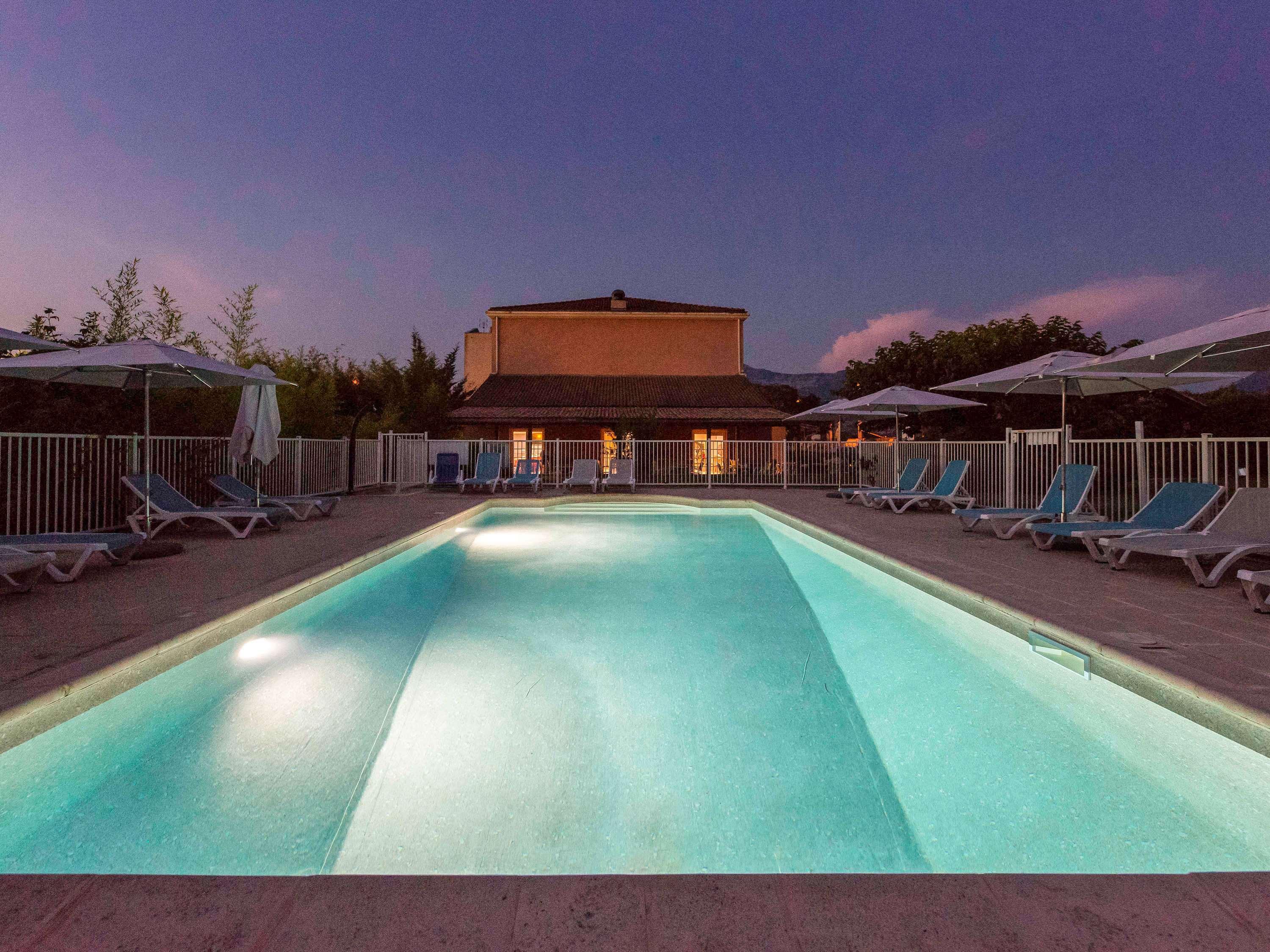Ibis Sisteron Exterior foto