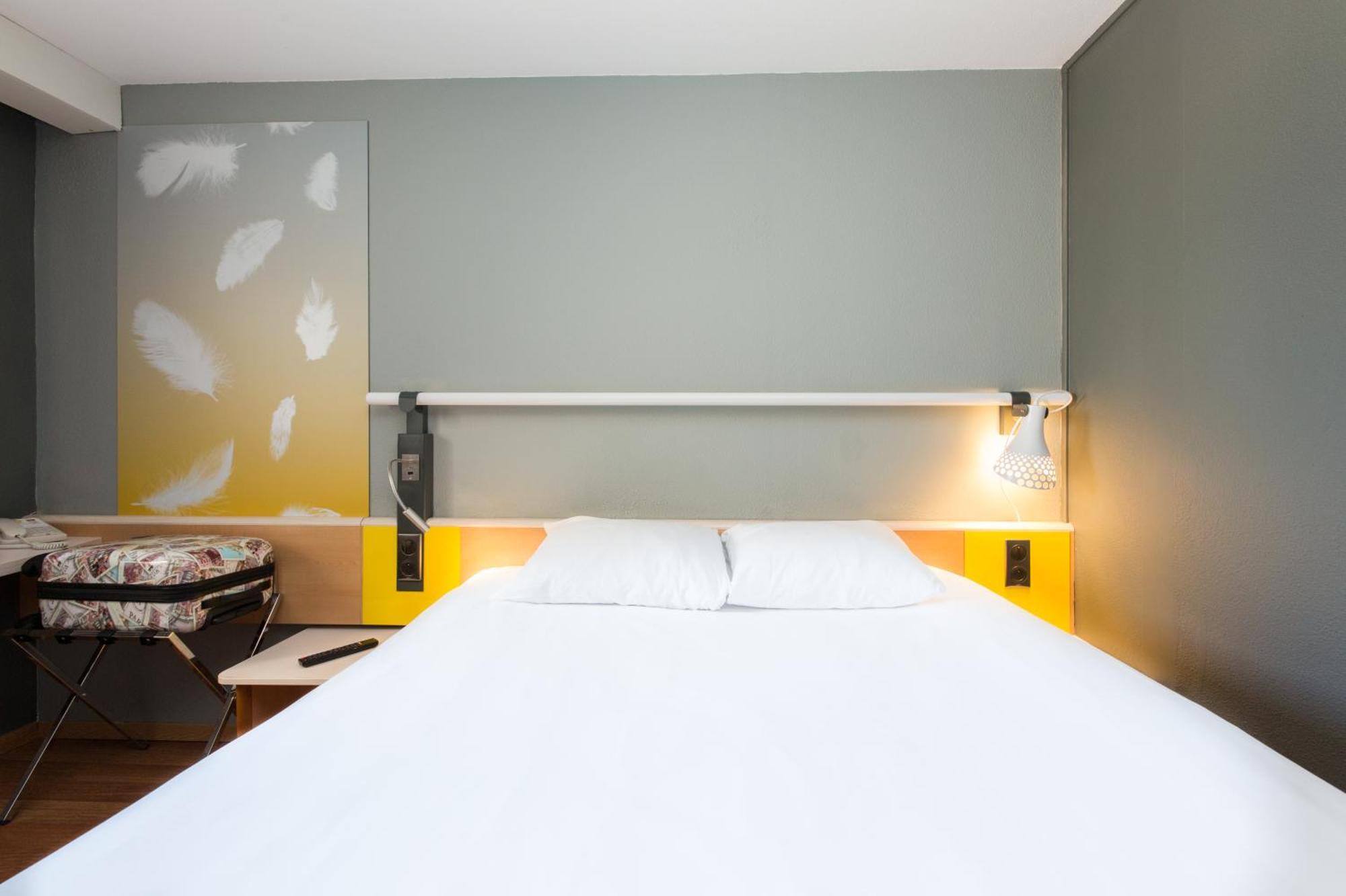 Ibis Sisteron Exterior foto