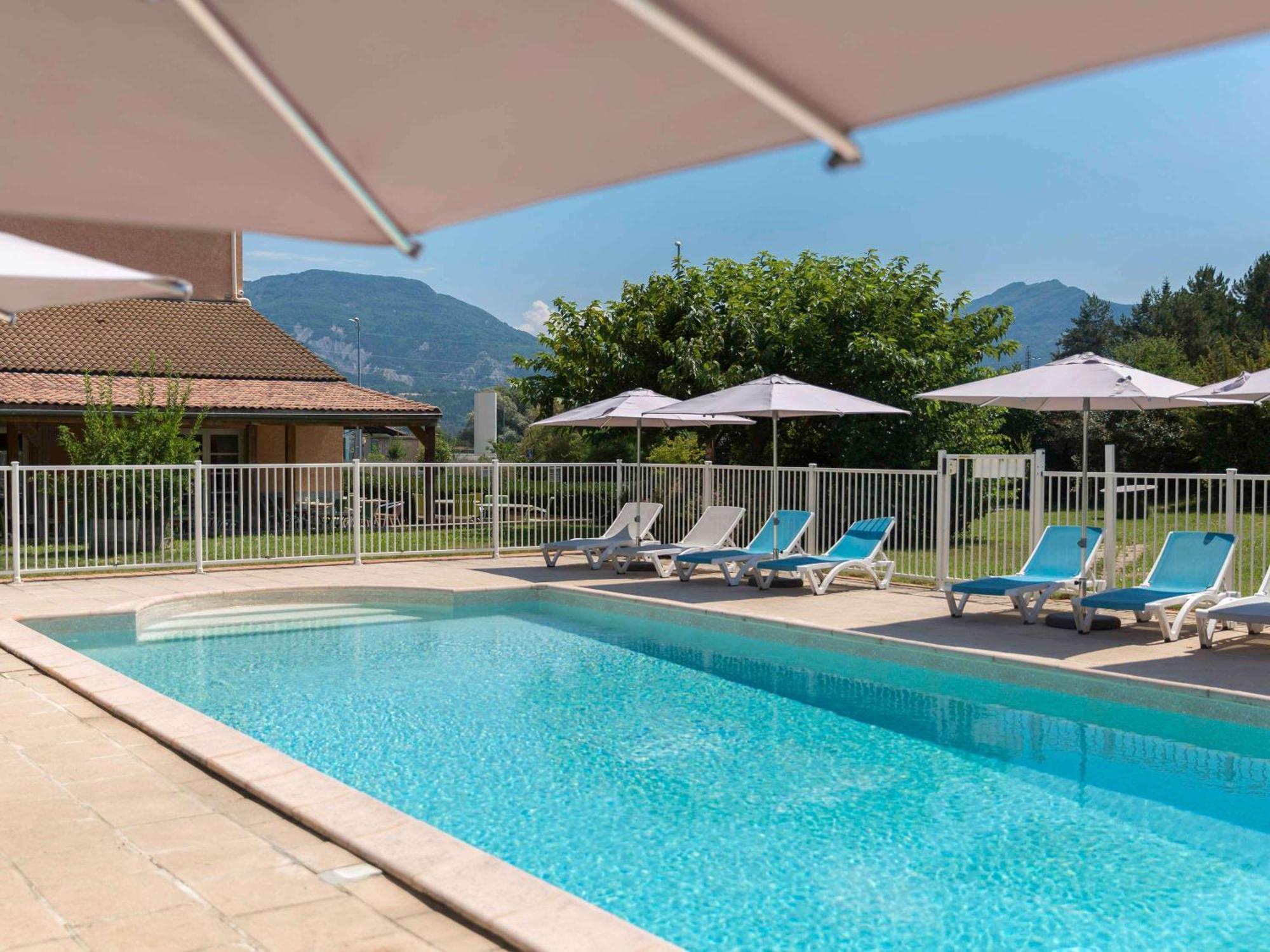 Ibis Sisteron Exterior foto