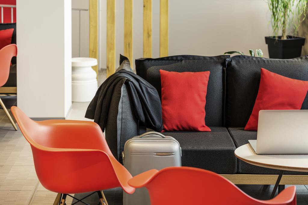 Ibis Sisteron Exterior foto